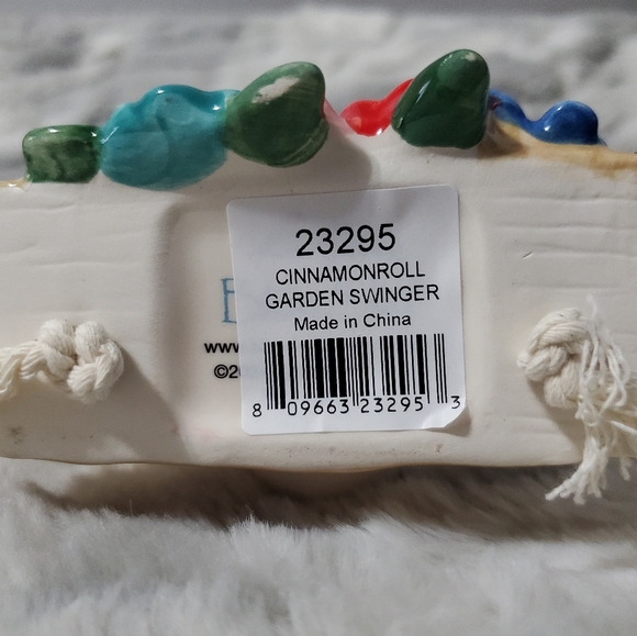 Hello Kitty Blue Sky Cinnamoroll Garden Swinger - Picture 10 of 10